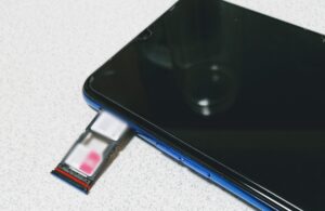 Wifiルーターを契約しなくてもネットを使う【データSIMがおすすめ】