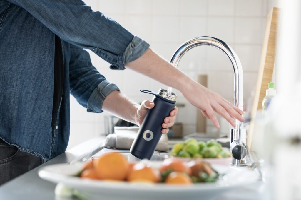 ミニマリストにマイボトルは必要?水分補給が楽しくなる水筒も紹介